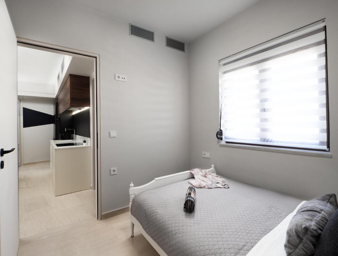 The H Experience - Stylish 2Bd Apt With Balcony In Heraklion Center Extérieur photo